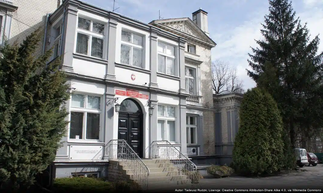 Kabaret Chyba z nowym programem pt. „Rodzina to jest siła”